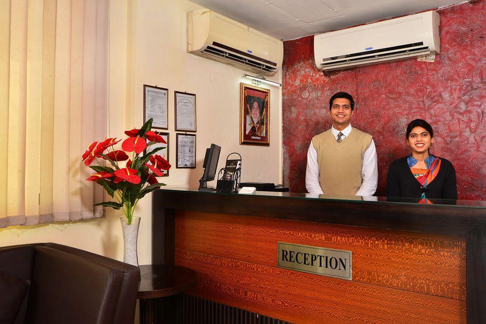 Hotel Shanti Palace West Patel Nagar Nueva Delhi Exterior foto