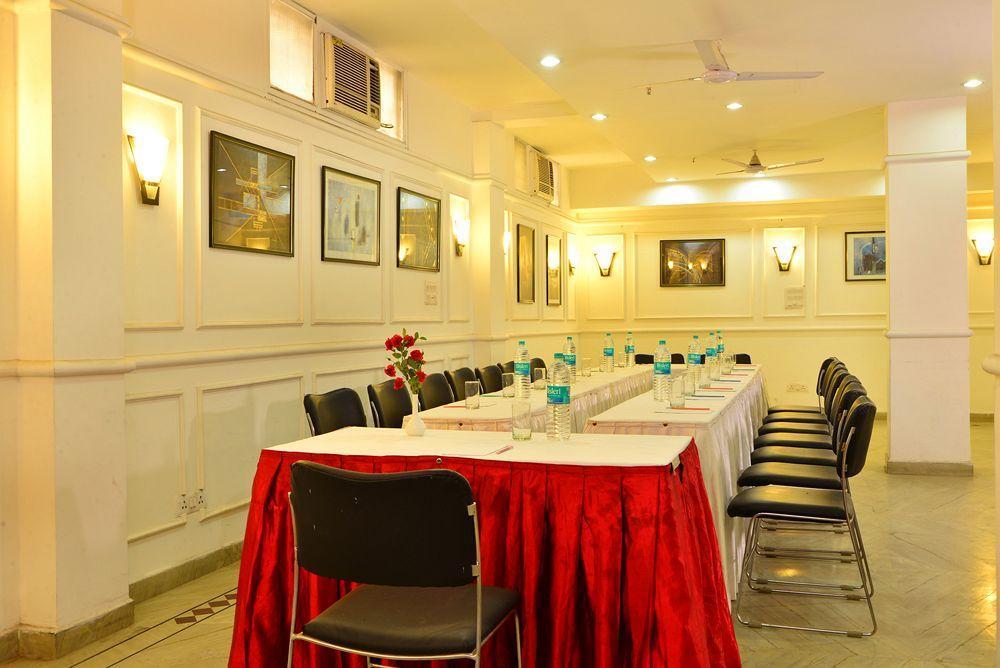 Hotel Shanti Palace West Patel Nagar Nueva Delhi Exterior foto